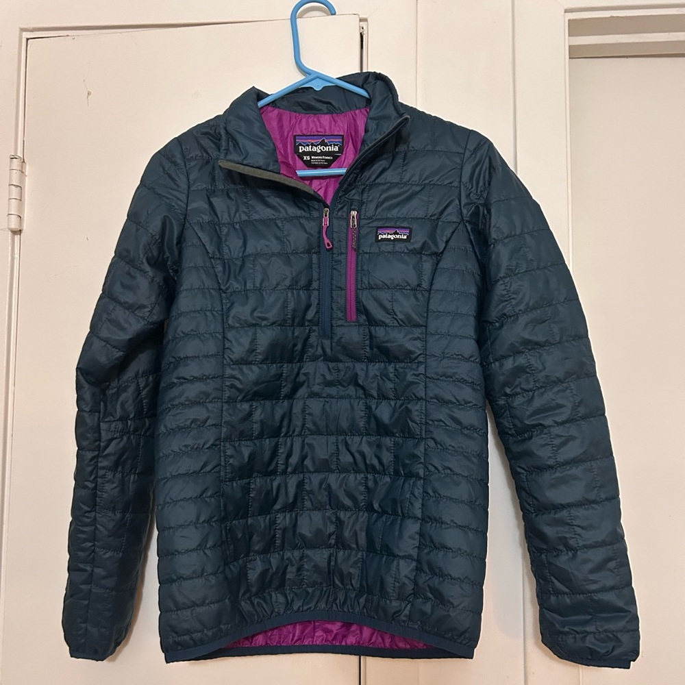 Patagonia Women's XS Purple & navy blue Jacket - Picture 4 of 6
